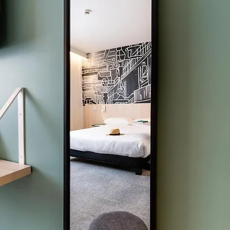 Ibis Styles Centre Hotel 3*