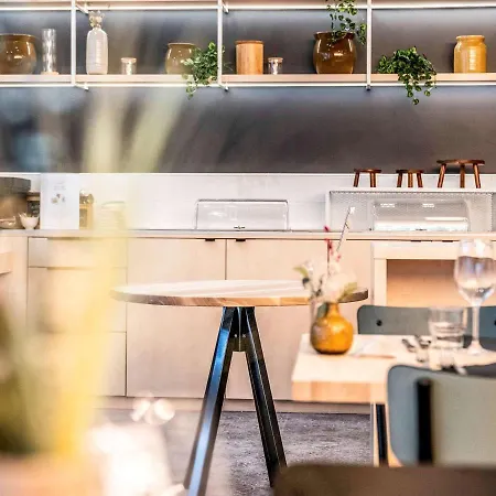 Ibis Styles Centre ホテル 3*