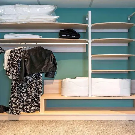 Ibis Styles Centre Hotel 3*